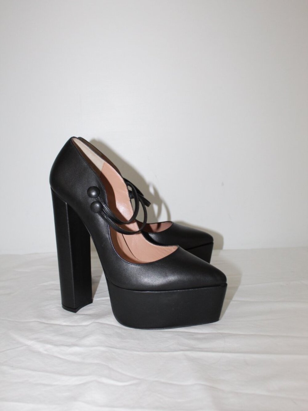 NEW Andrea Wazen Black Leather Mary Jane Heels Platform Pumps 41